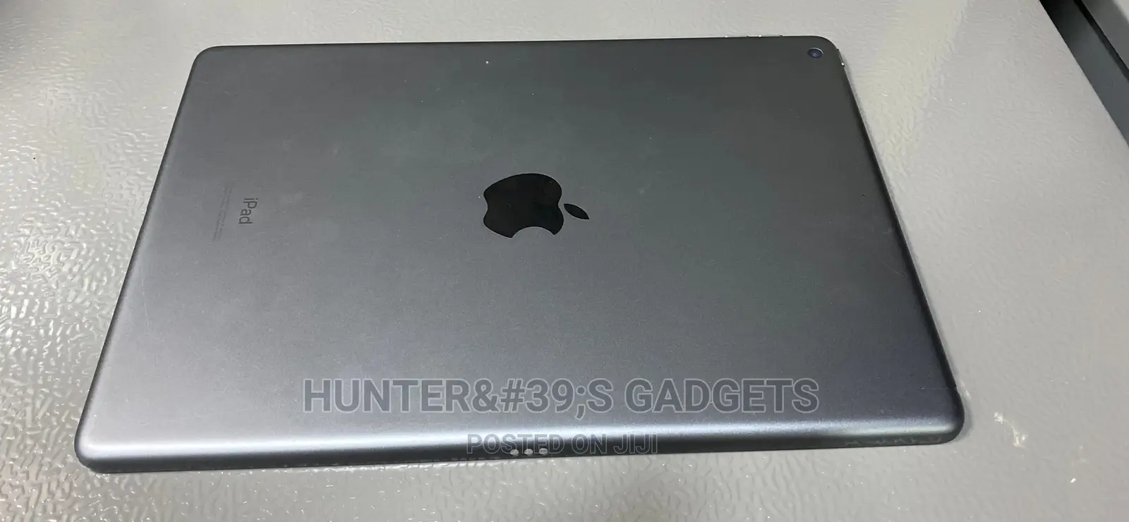 Apple iPad 9.7 32 GB Gray