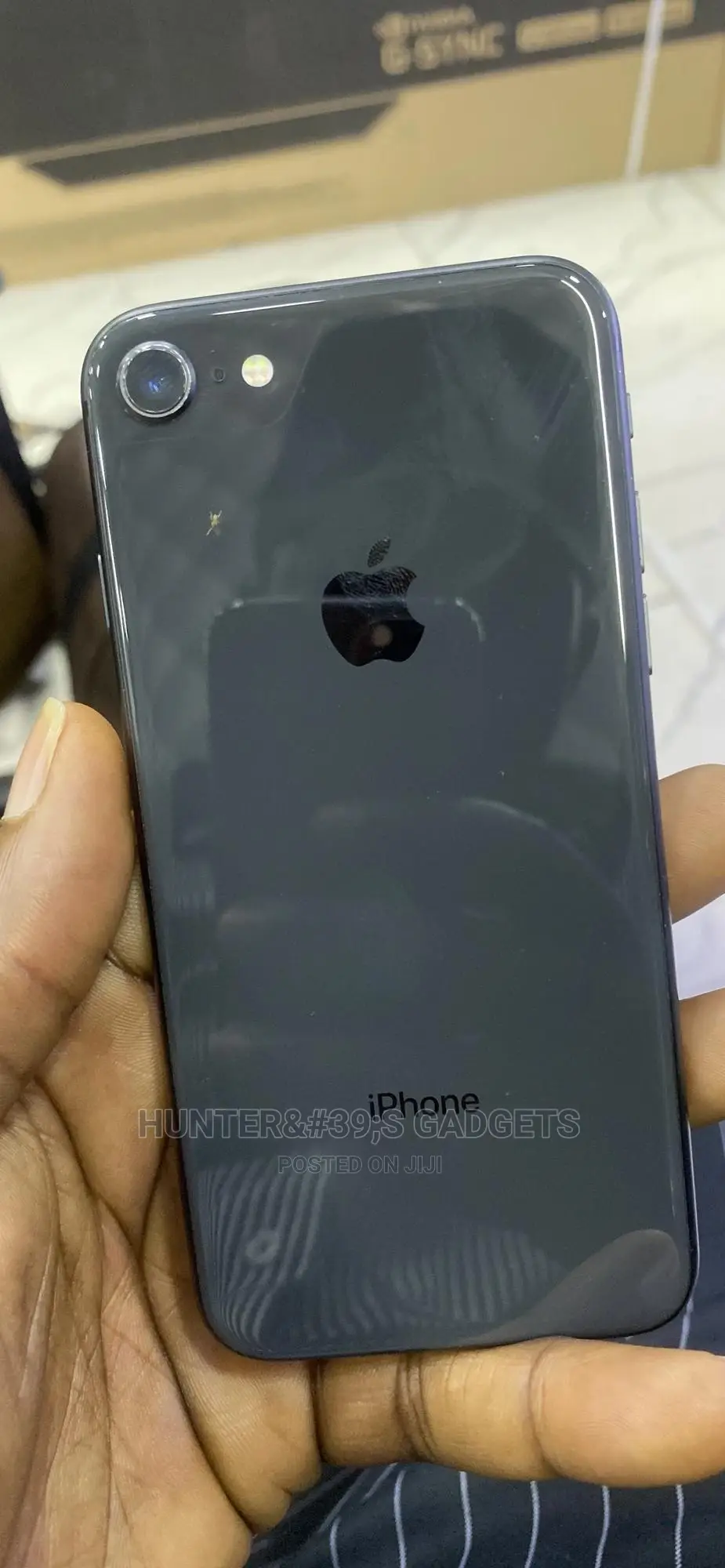 Apple iPhone 8 64 GB Gray