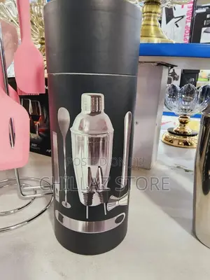 Bar Cocktails Shaker Tool