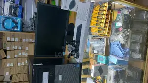Desktop Computer Dell 4GB Intel Core I5 HDD 500GB
