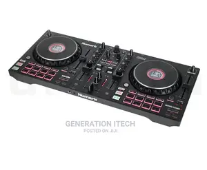 Numark Mixtrack Platinum FX