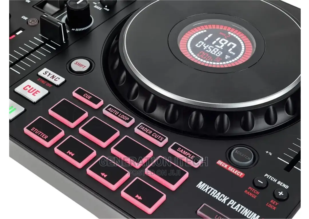 Numark Mixtrack Platinum FX