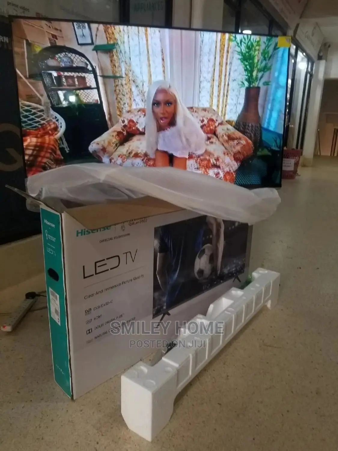 Hisense 43inches Digital TV