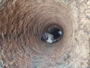 Shallow Wells Boreholes Construction, Pump Installation