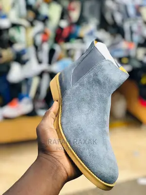 Chelsea Boots