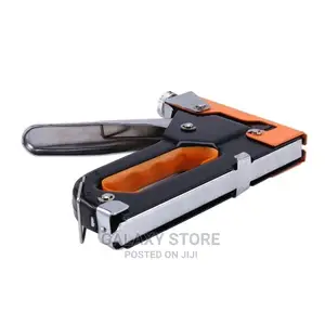 Heavy Duty Staple Gun With Staple Wires