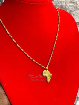 Men’S Rope Chains Available With an Africa Pendant
