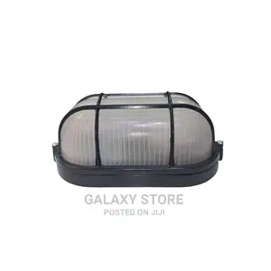 Outdoor Oval Bulkhead Fitting With Frosted Glass - Max 60W