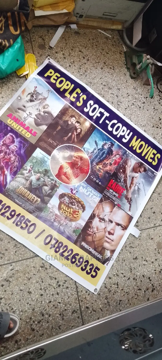 Small Banners Printing With Holes