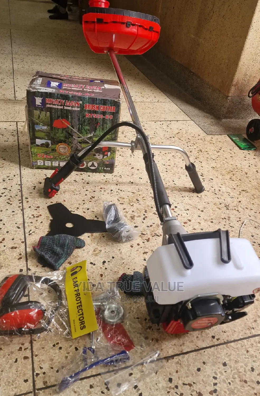 Brush/ Bush Cutter/ Grass/ Lawn Mower