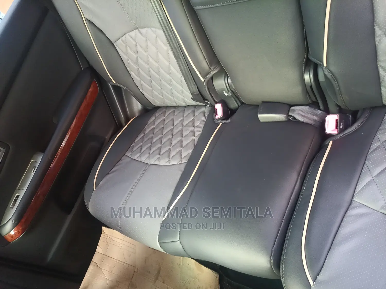 Custom Seat Cover Design for Harrier