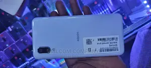 New Sharp Aquos R2 64 GB Silver