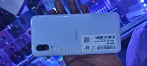 New Sharp Aquos R2 64 GB Silver