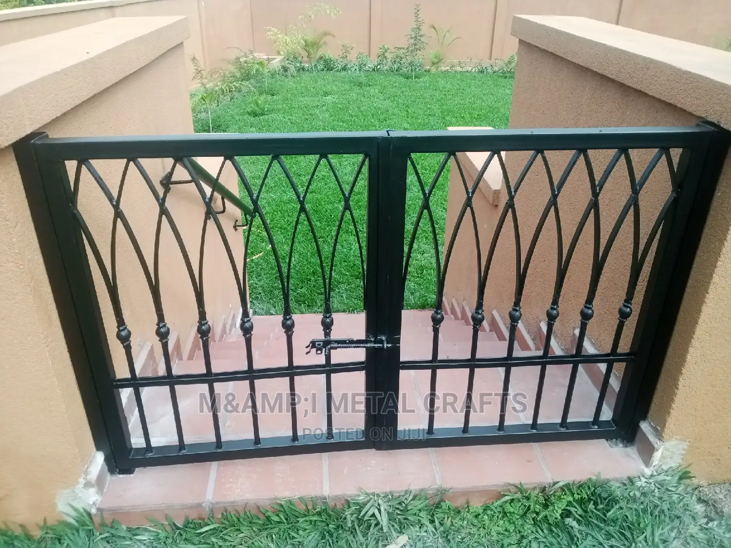 Compound Gate