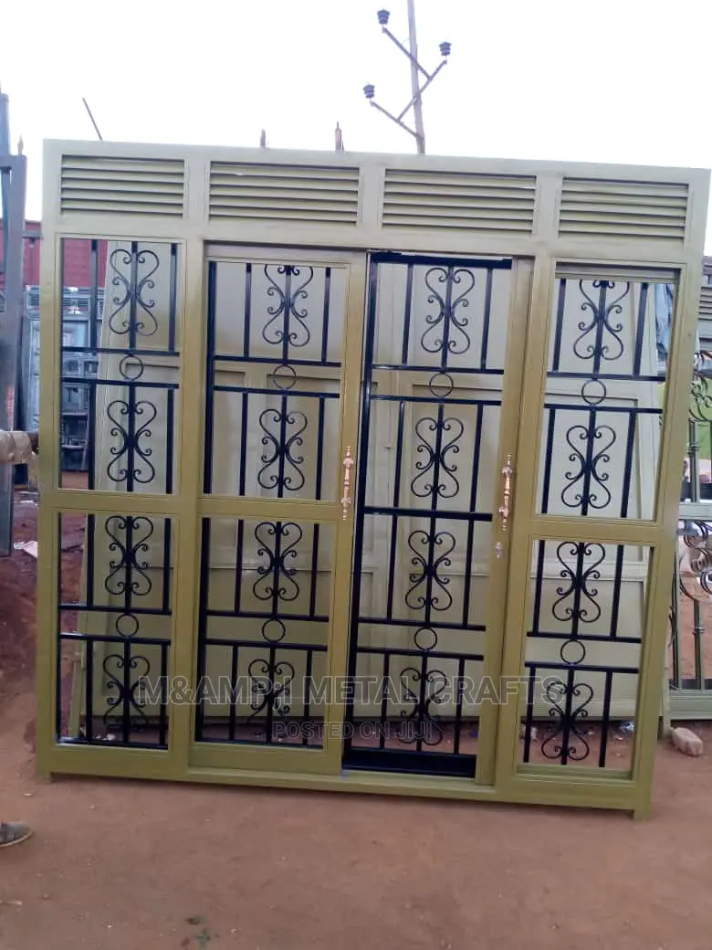 Sliding Door