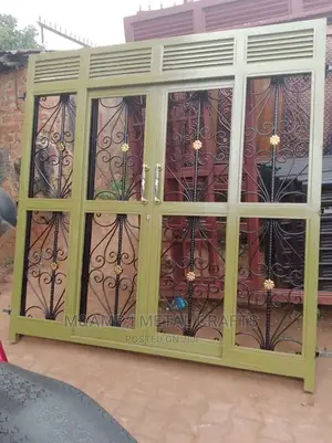 Sliding Door