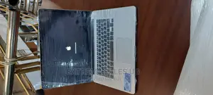 Laptop Apple MacBook Pro 2015 16GB Intel Core I7 SSD 256GB