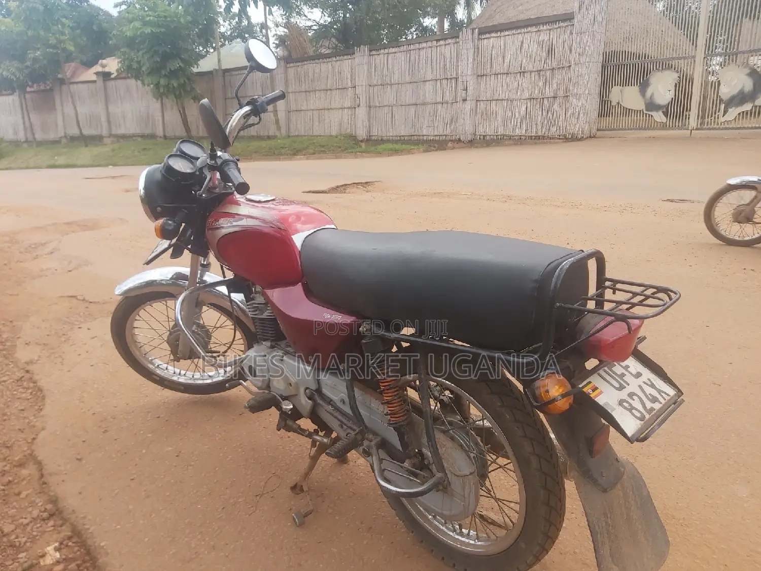 New Bajaj Pulsar 150 2020 Red