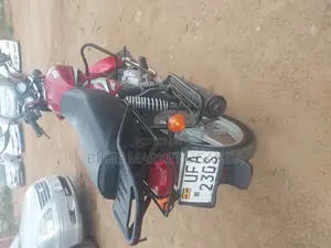 TVS HLX Plus ES 2020 Red