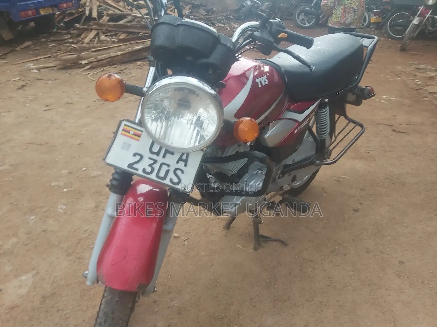TVS HLX Plus ES 2020 Red