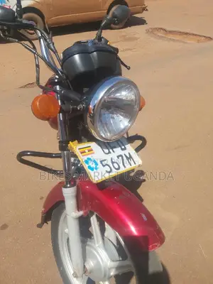 TVS King Cargo 2020 Red