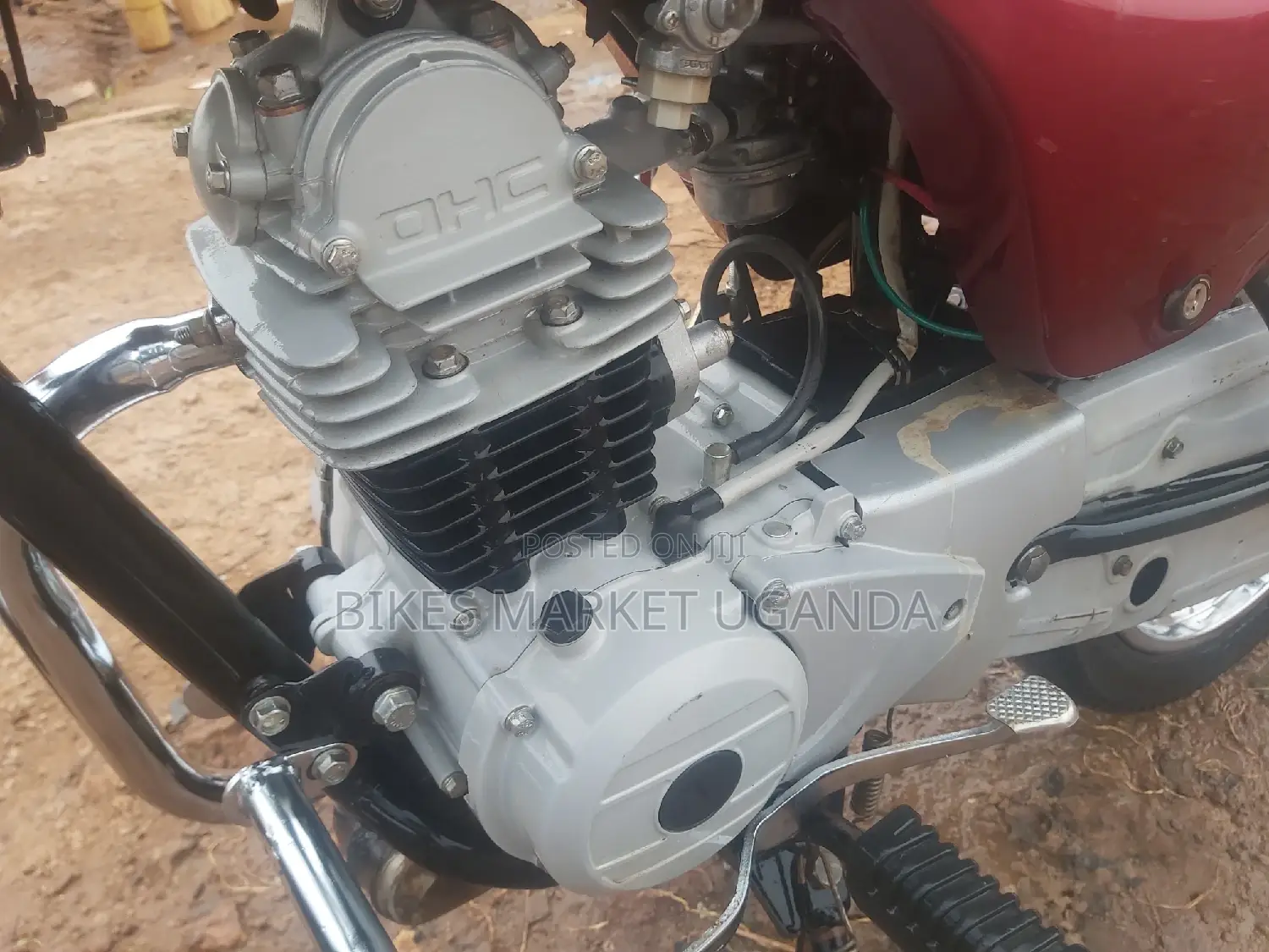 Bajaj Boxer 2022 Red