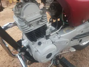 Bajaj Boxer 2022 Red