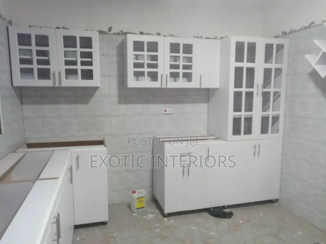 Kitchen Cabinets/Modern Kitchen Cabinets Call