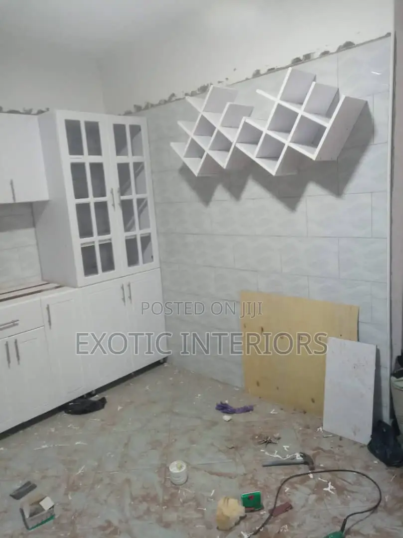 Kitchen Cabinets/Modern Kitchen Cabinets Call