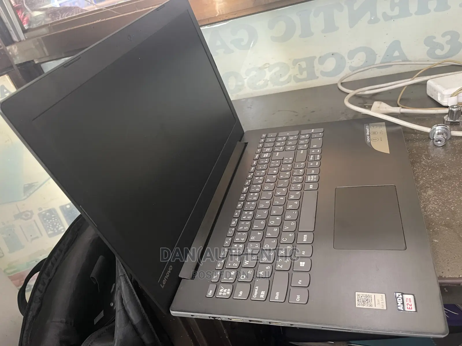 Laptop Lenovo IdeaPad 320 4GB AMD A8 HDD 500GB