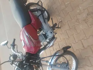 New TVS Apache 180 RTR 2022 Red
