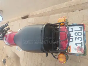 New TVS Apache 180 RTR 2022 Red