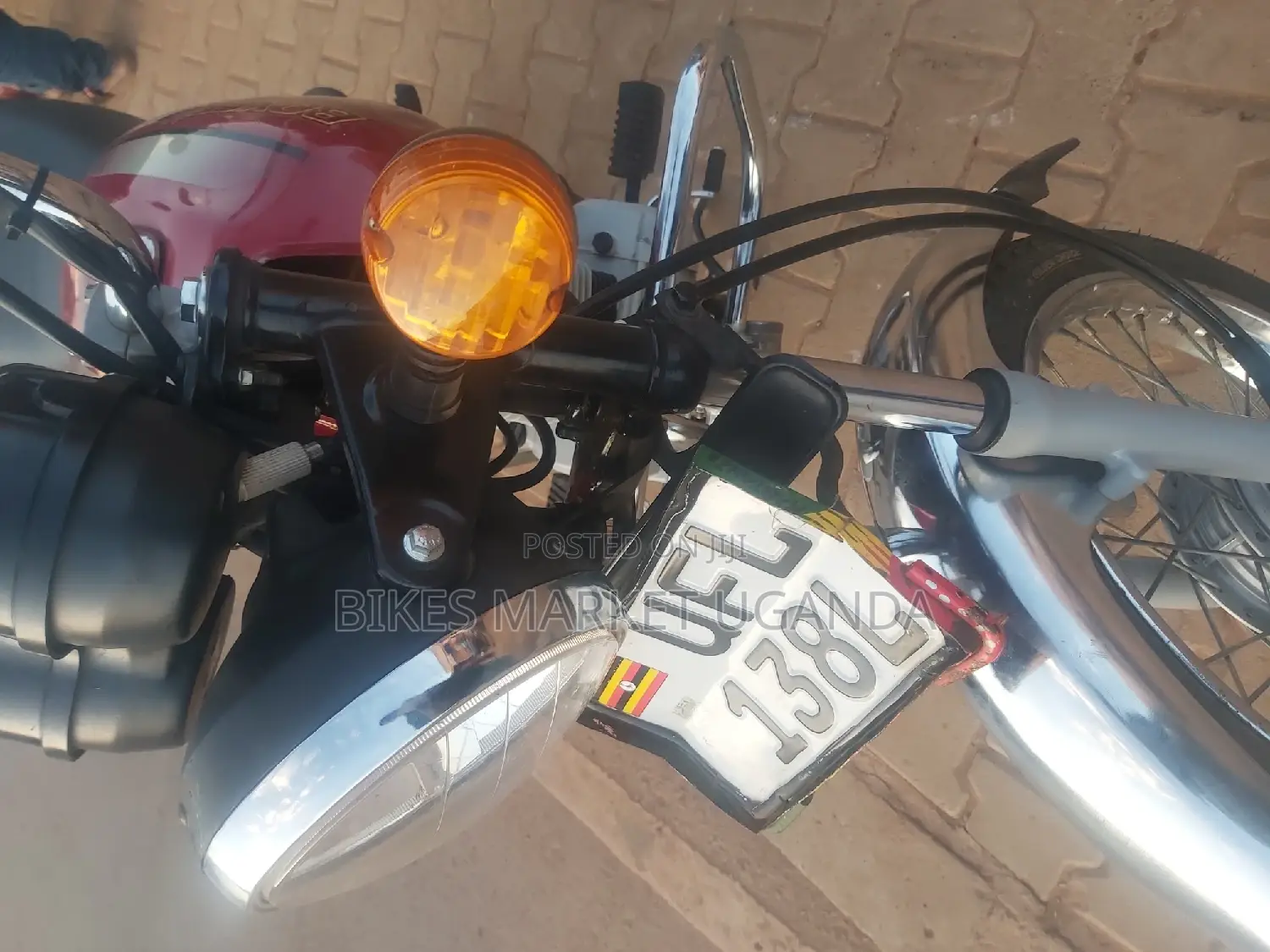 New TVS Apache 180 RTR 2022 Red