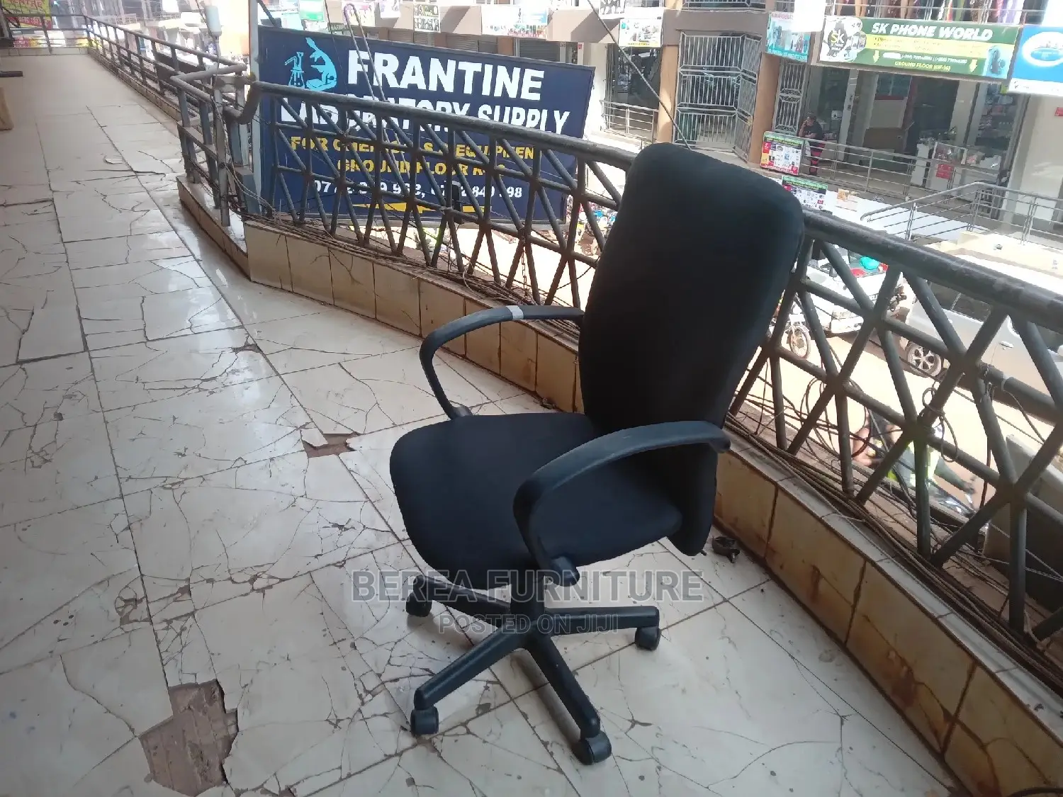 Second Hand Adjustable Chair