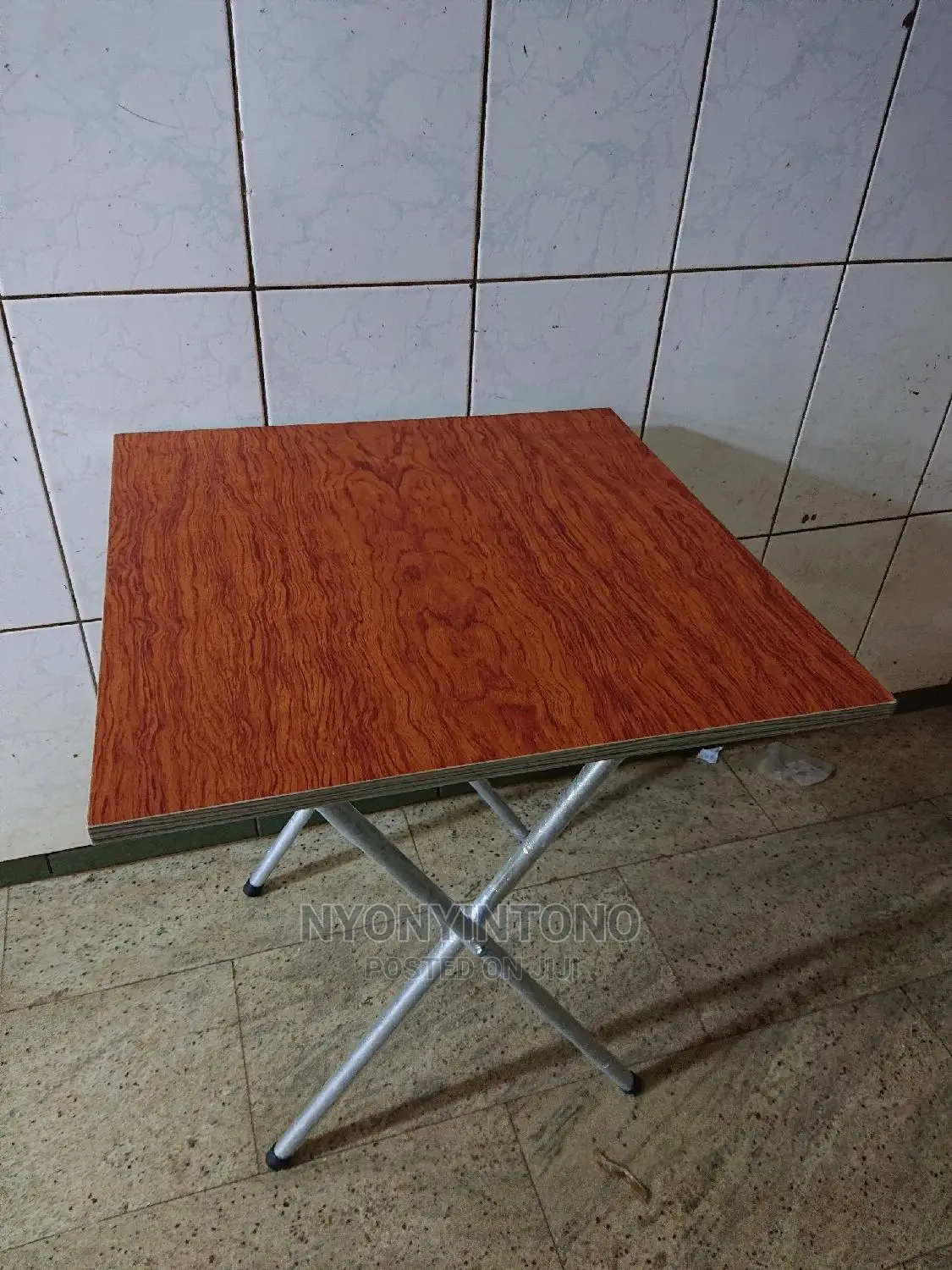 60 *60 Wooden Foldable Dining / Reading Table