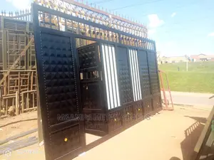 Sliding Gates and Subgates