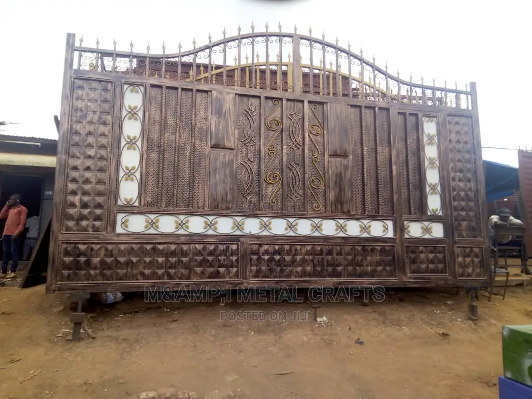 Sliding Gates and Subgates