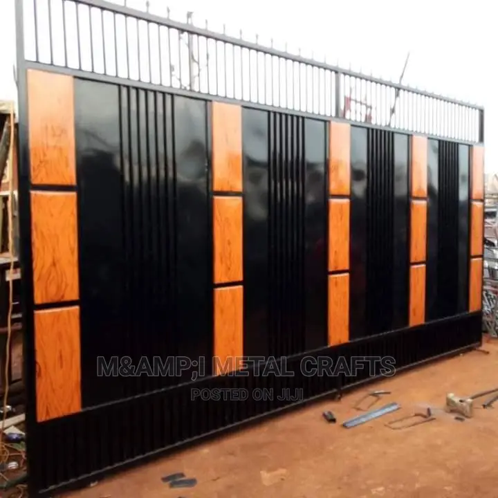Sliding Gates and Subgates