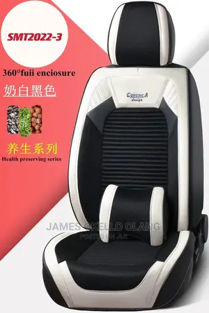 Black and White Seat Cover Fr Cars