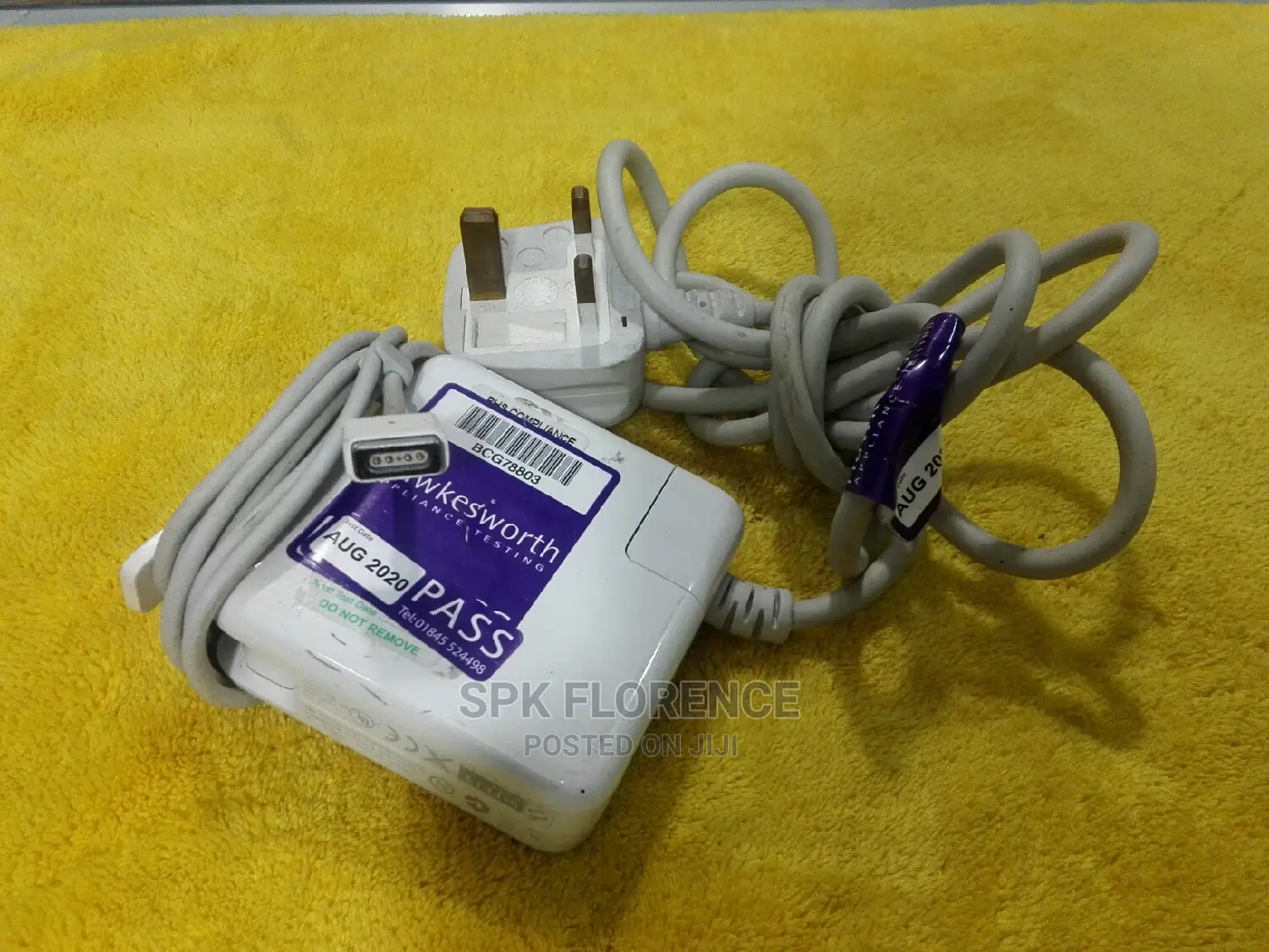 Original Apple Adapter