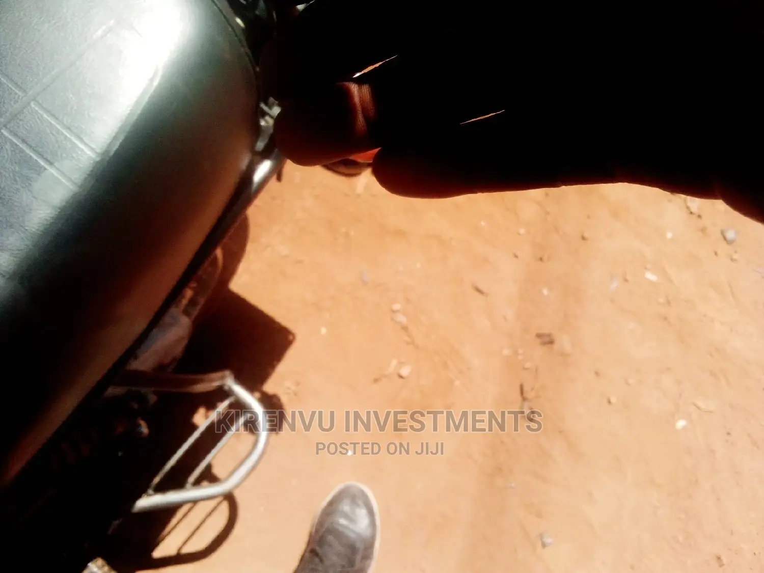 Bajaj Boxer 2012 Red