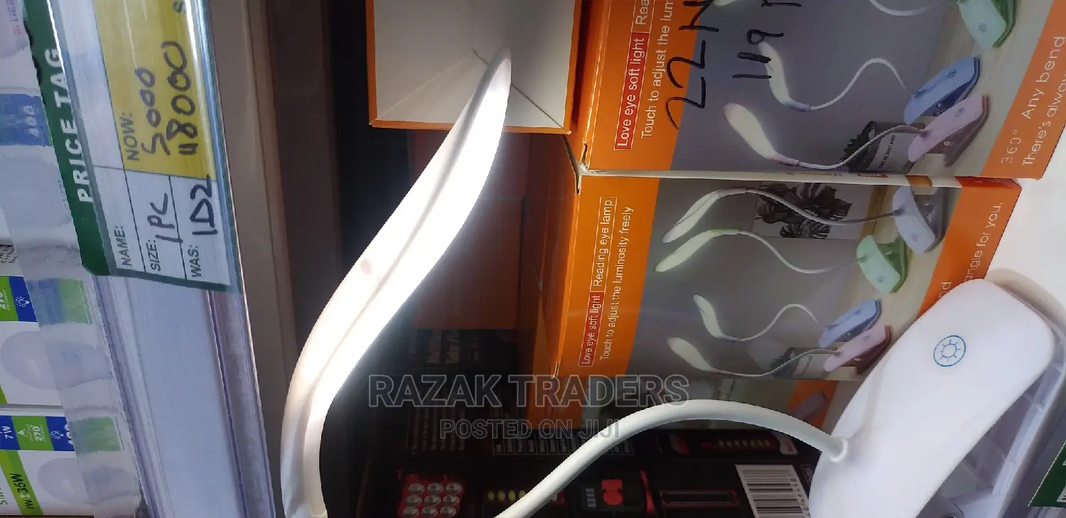 Foldable Student Study Table Reading Lamp USB LED Clip Light