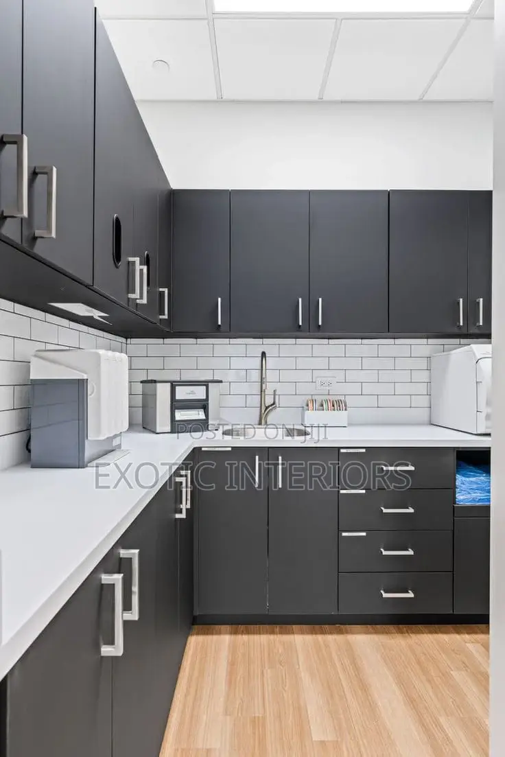Kitchen Cabinets Call