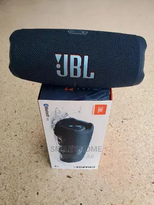 JBL Charge 5