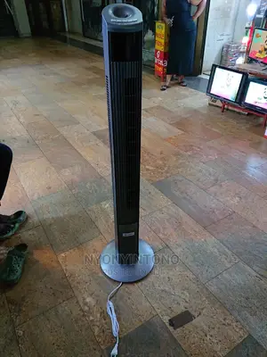Oscillating Tower Fan With Remote Controller 137cm Tall
