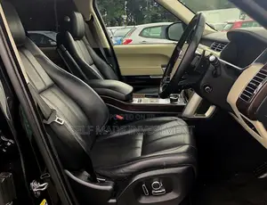 Land Rover Range Rover Vogue 2017 Black