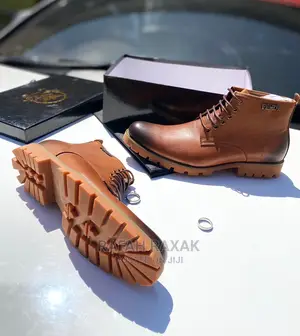 Men’S Super Classic Light Brown Fendi Boots