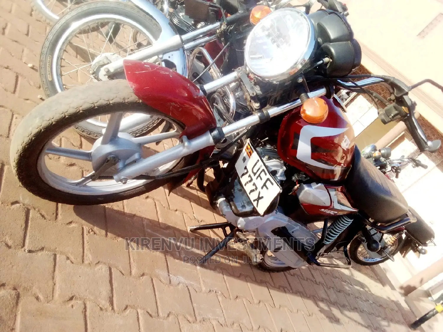 TVS Apache 180 RTR 2017 Red