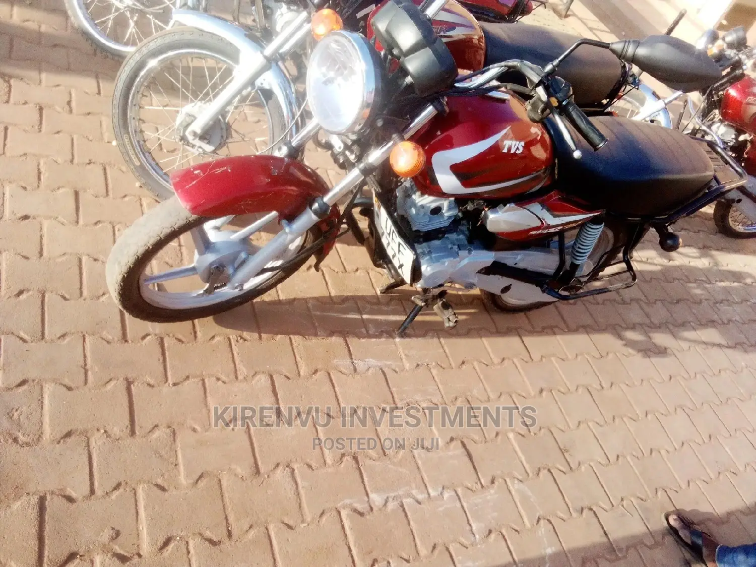 TVS Apache 180 RTR 2017 Red