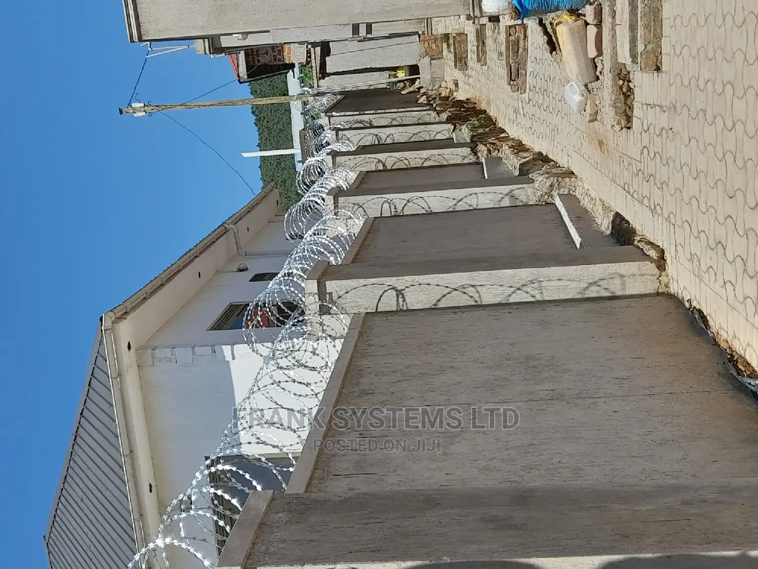 RAZOR Wire Fencing Installation